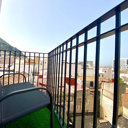 Stunning City Centre Penthouse With Private Balcony - Grand Central House Apartment Gibraltar Exterior photo